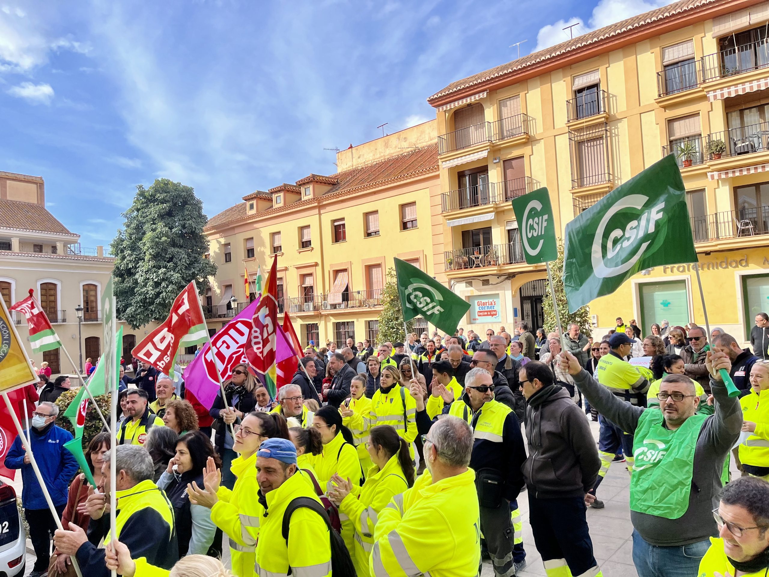 El PSOE muestra su decepción por la negativa de Luisa García Chamorro a reunirse y negociar con los trabajadores municipales