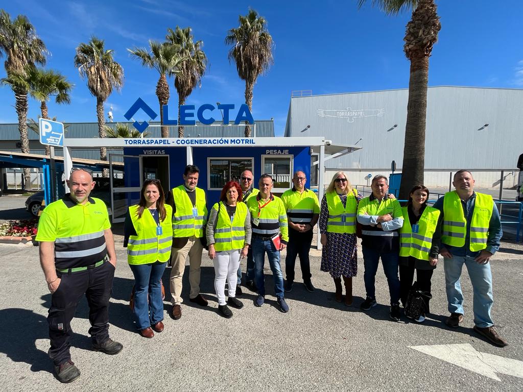 El PSOE de Granada reitera su apoyo y colaboración a los trabajadores de Torraspapel en Motril